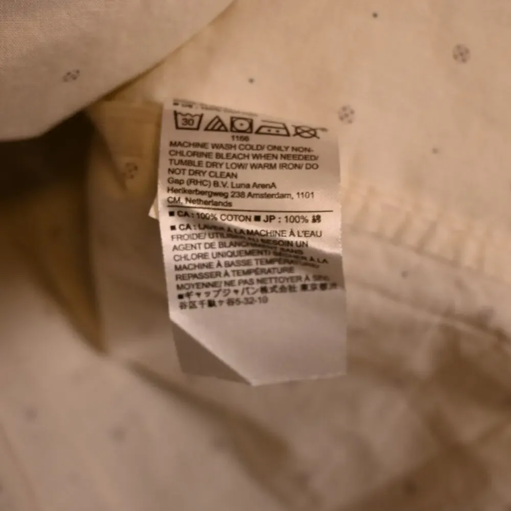 Banana Republic orders will